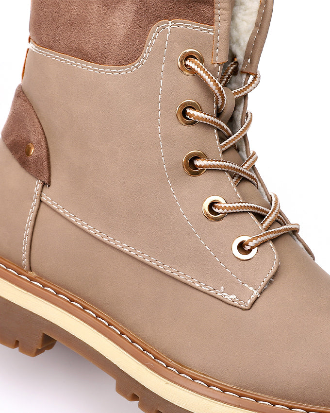GER-DVTH-026 Nubuck Half Boot