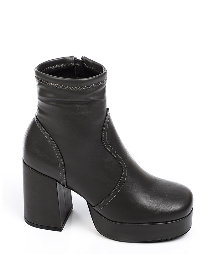 PRD-DVTH-019 Leather Half Boot