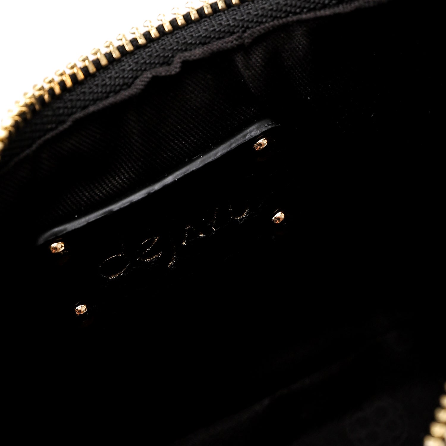 LID-DVTF-038 Reptile Round Handbag