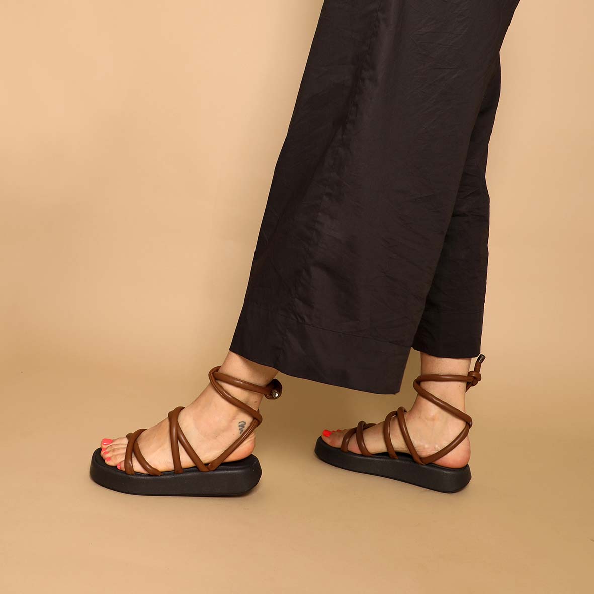 Mulan Vegan Tan