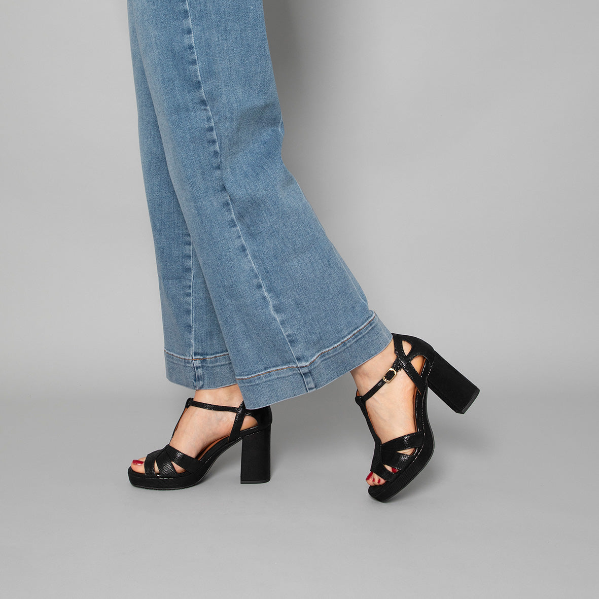 Valerie Black Metallic