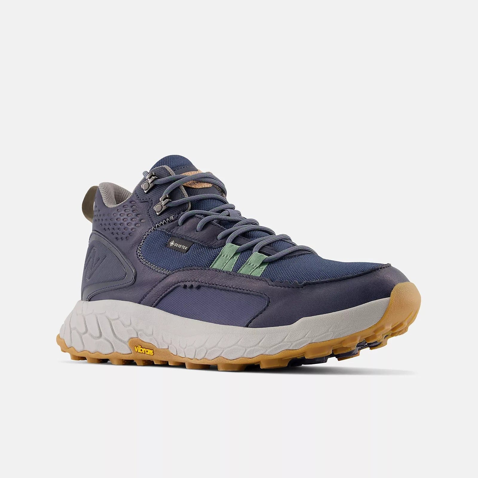 Foam X Hierro Mid GTX