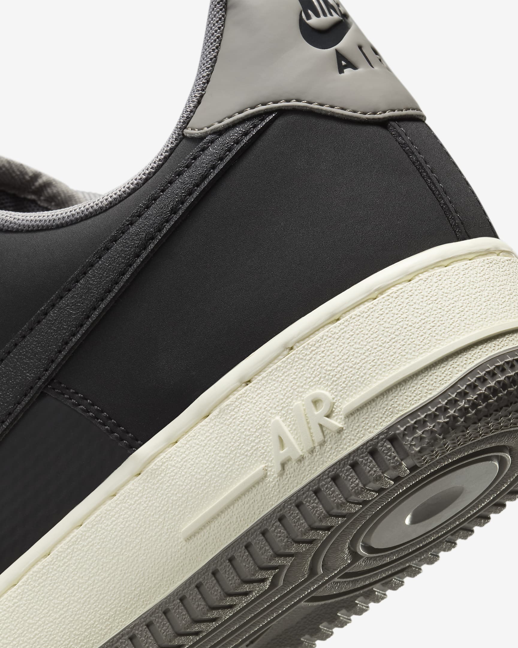 Air Force 1 '07 LV8