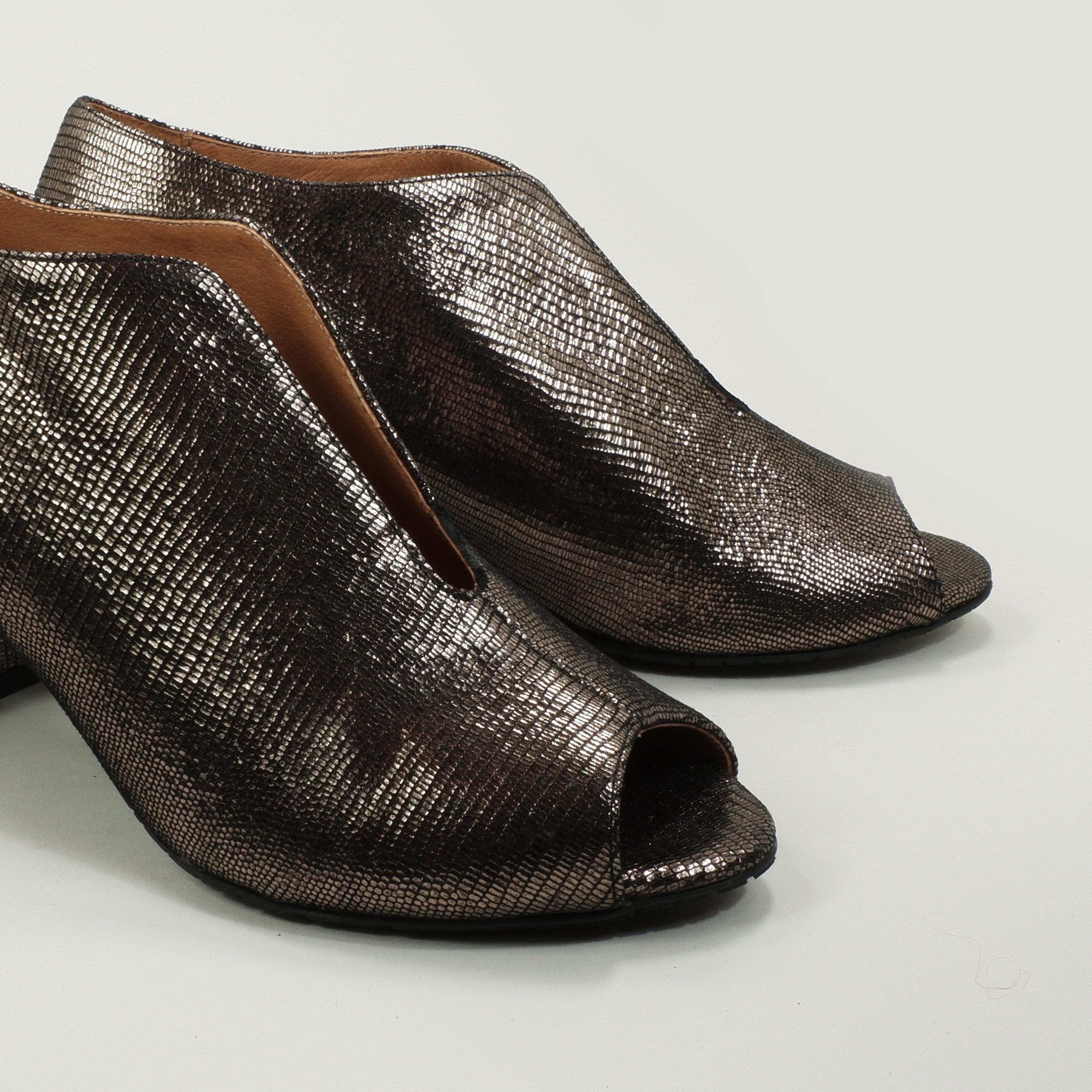Fink Anthracite Metallic