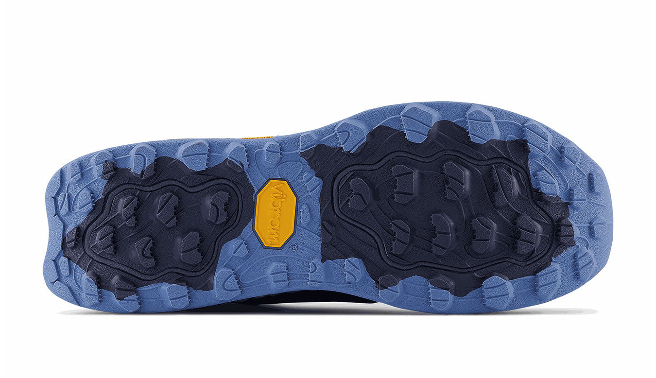 Foam X Hierro Mid GTX