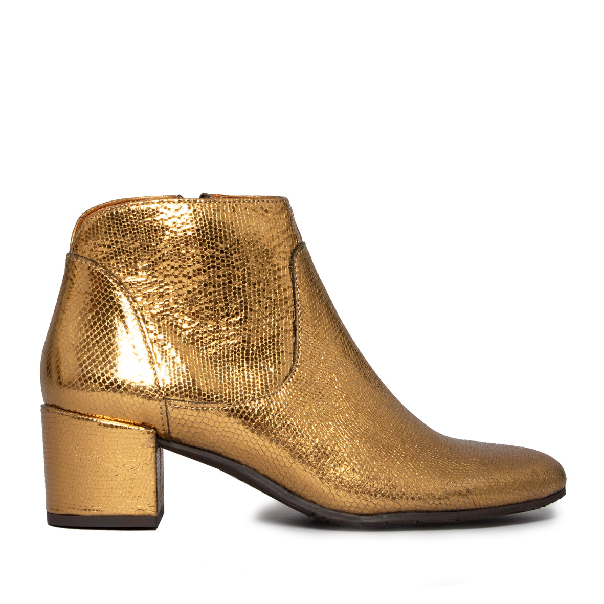 Kiana Gold