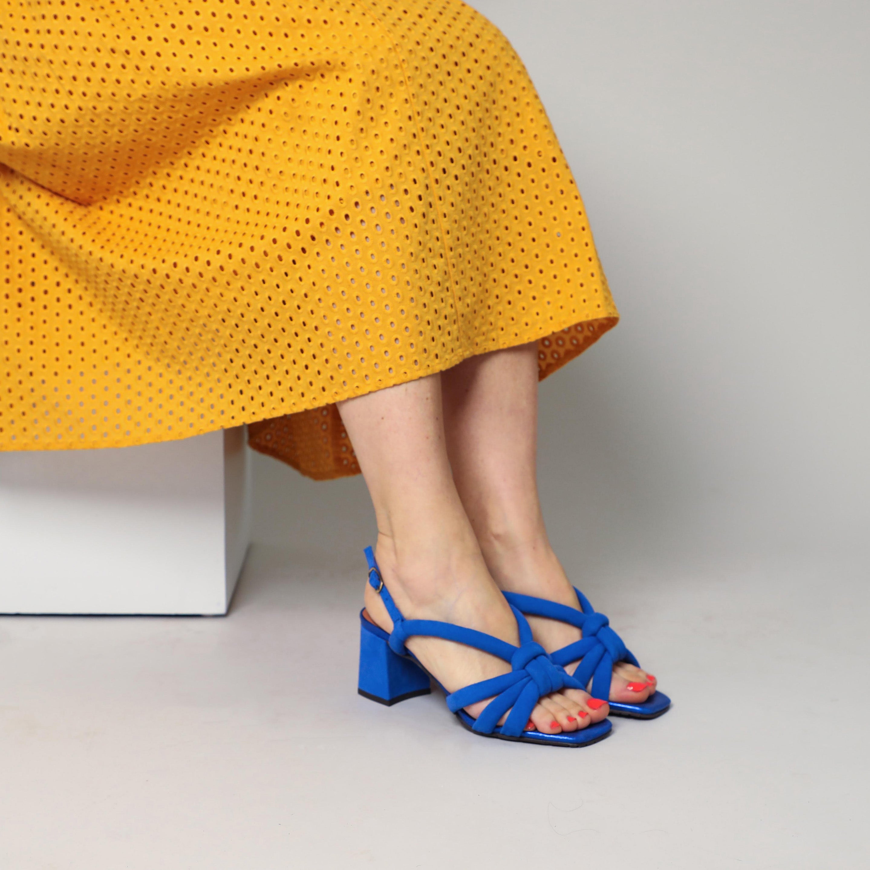 Yana Electric Blue