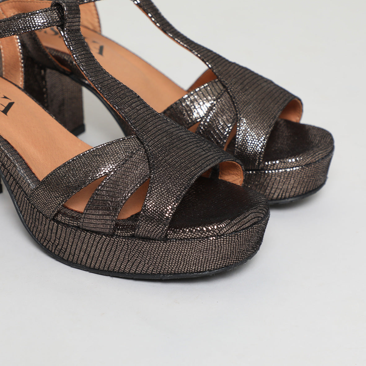 Charlie WIDE Anthracite Metallic