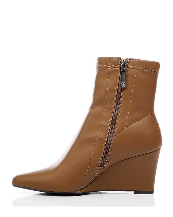 SUN-DVTH-018 Wedge Leather Ankle Boot