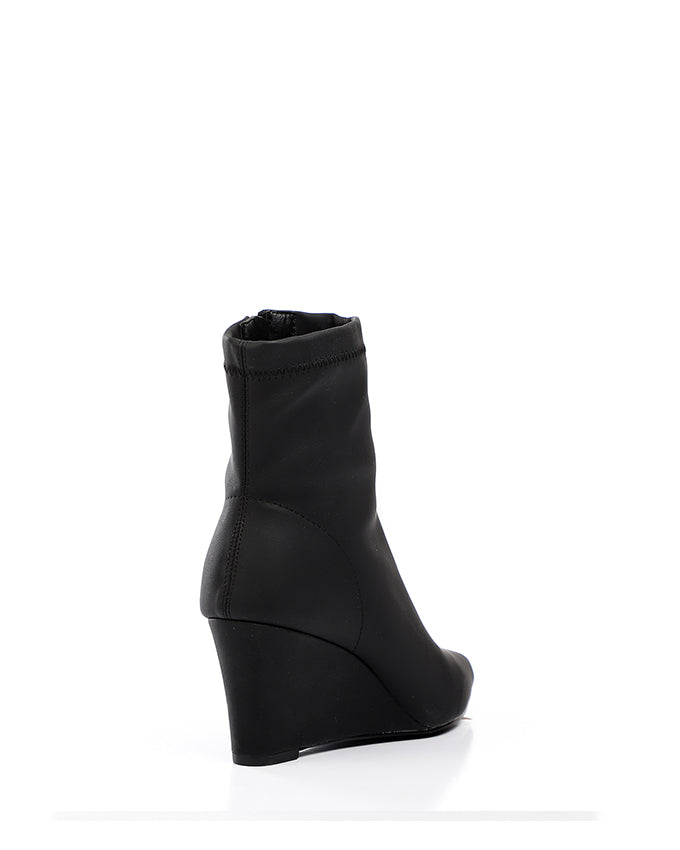SUN-DVTH-018 Wedge Leather Ankle Boot