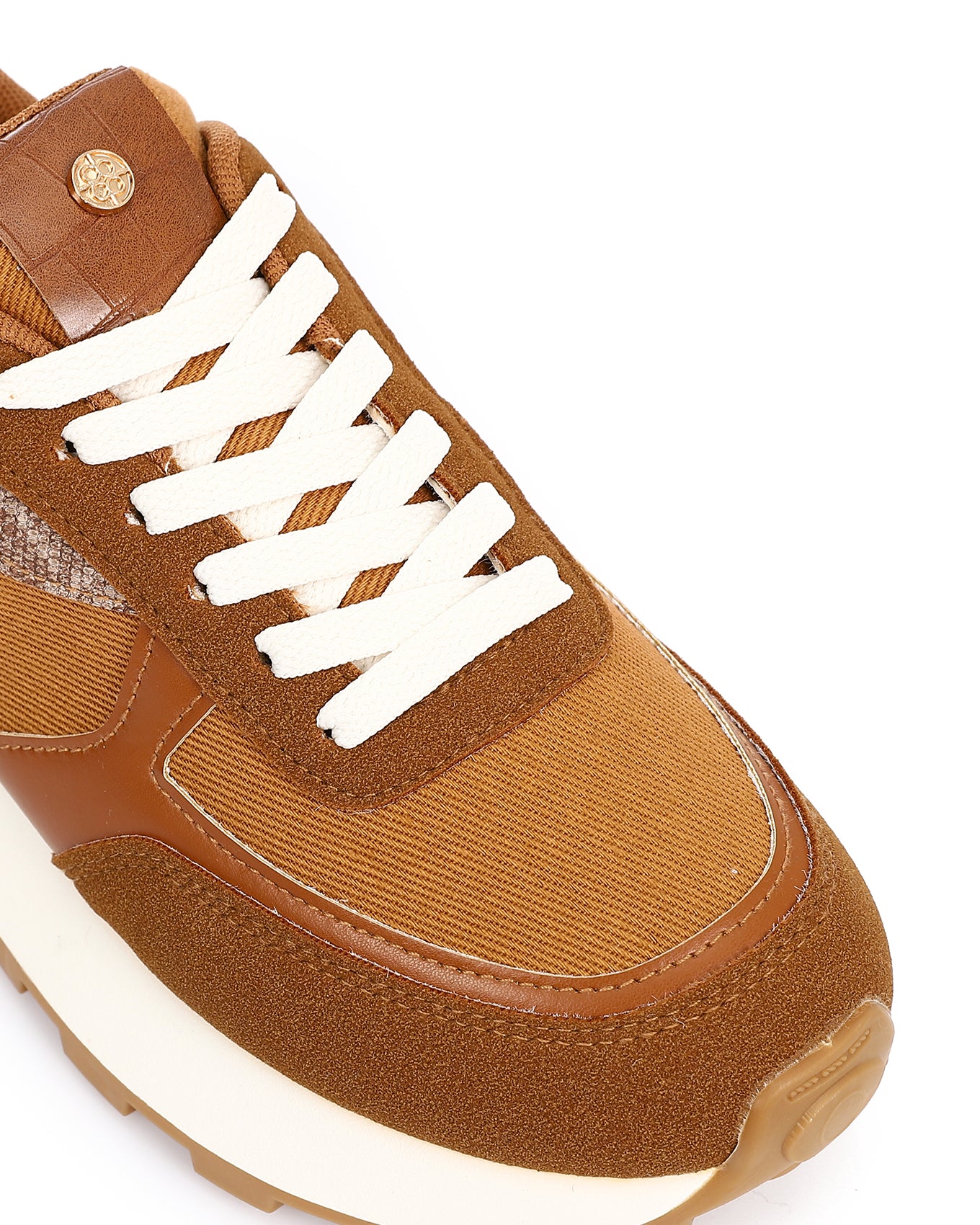 GPS-DVTV-017 White Midsole Sneakers