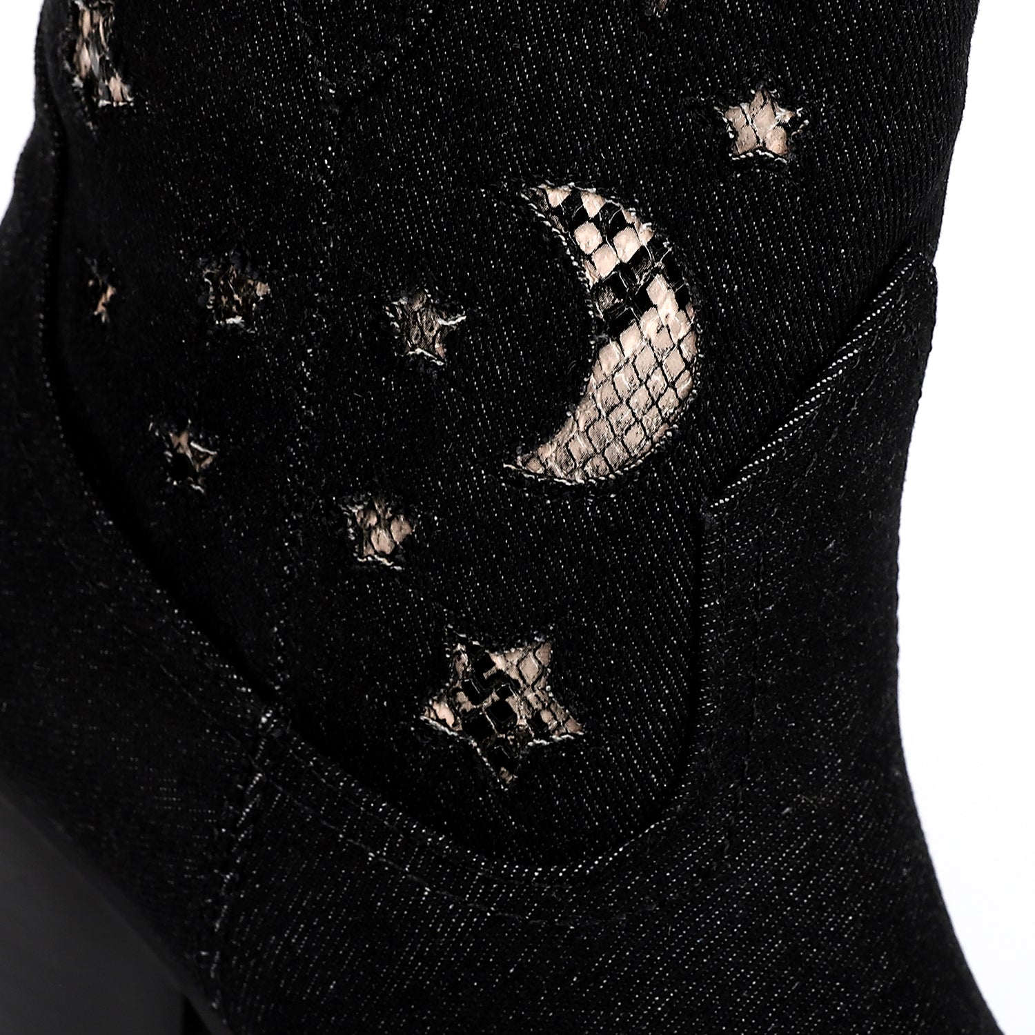 PRD-DVTF-007  Cresents & Stars Half Boot