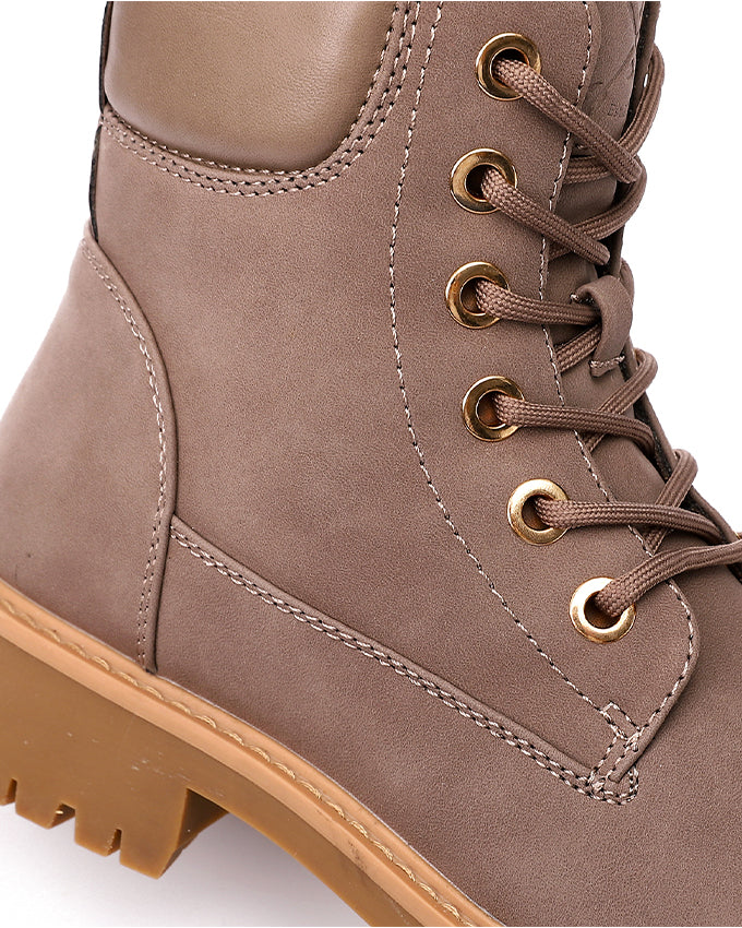 GER-DVTH-025 Nubuck Half Boot