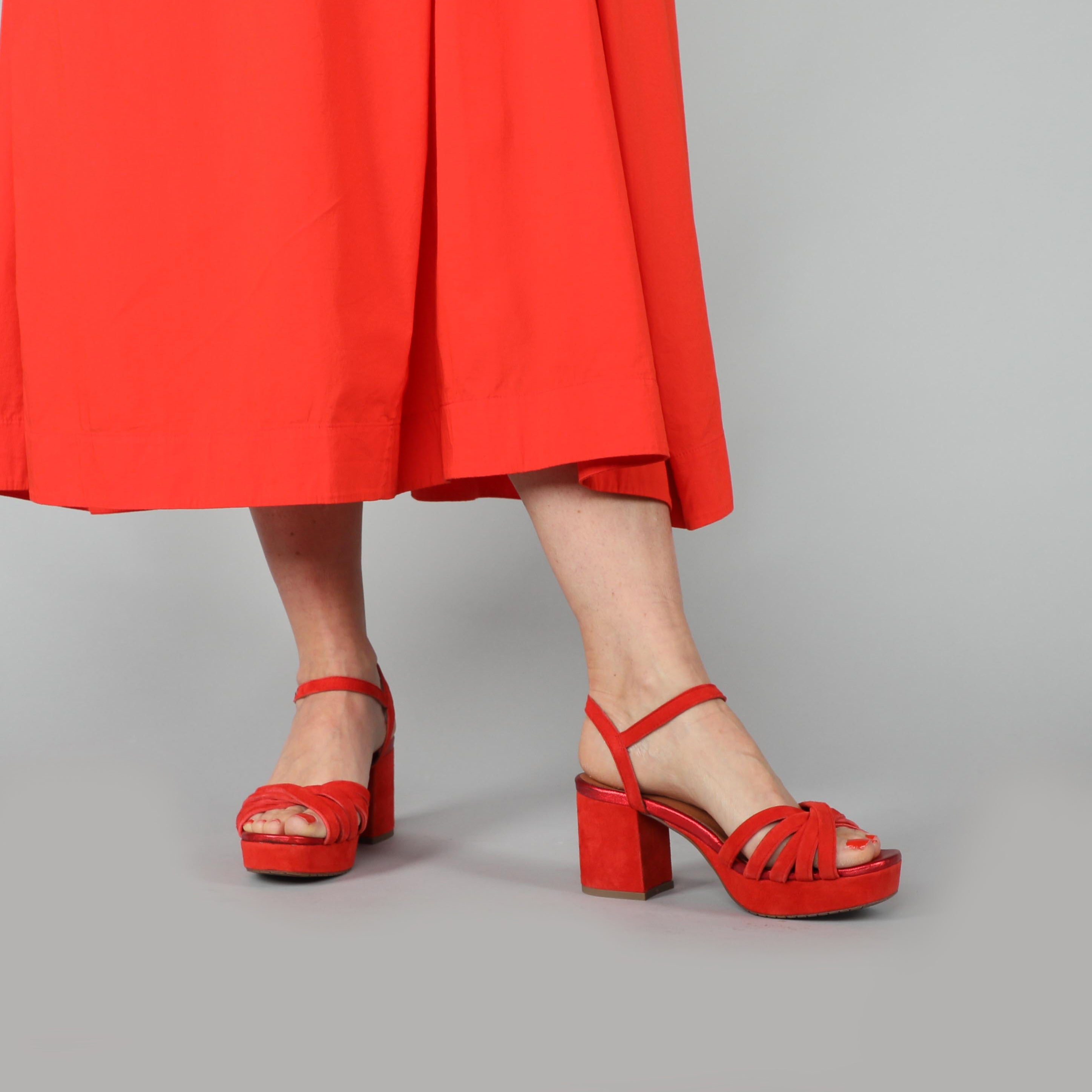 Casey Red Suede