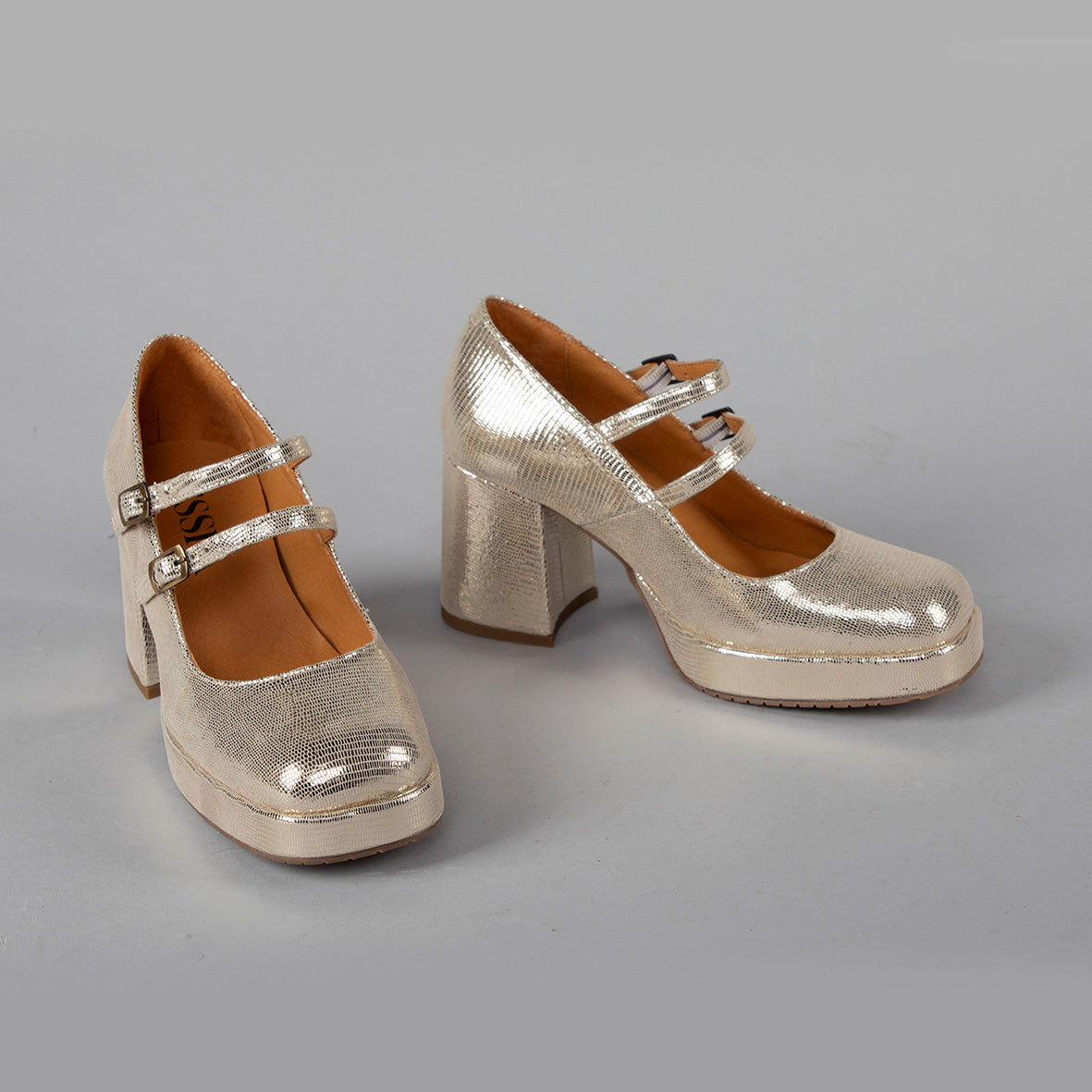 Sienna Platinum