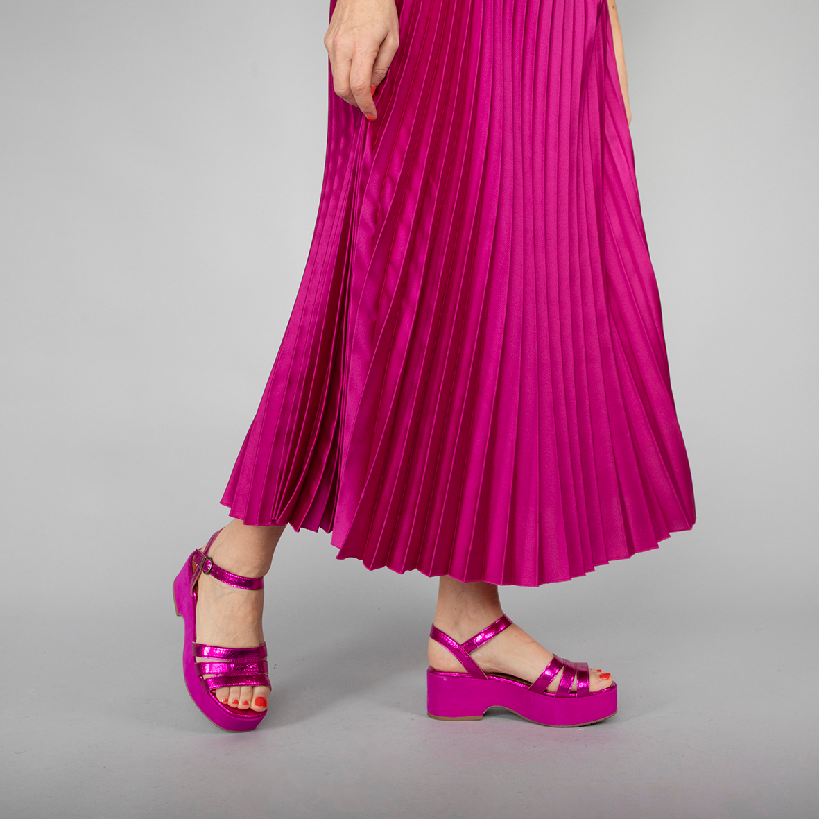 Ellie Fuchsia
