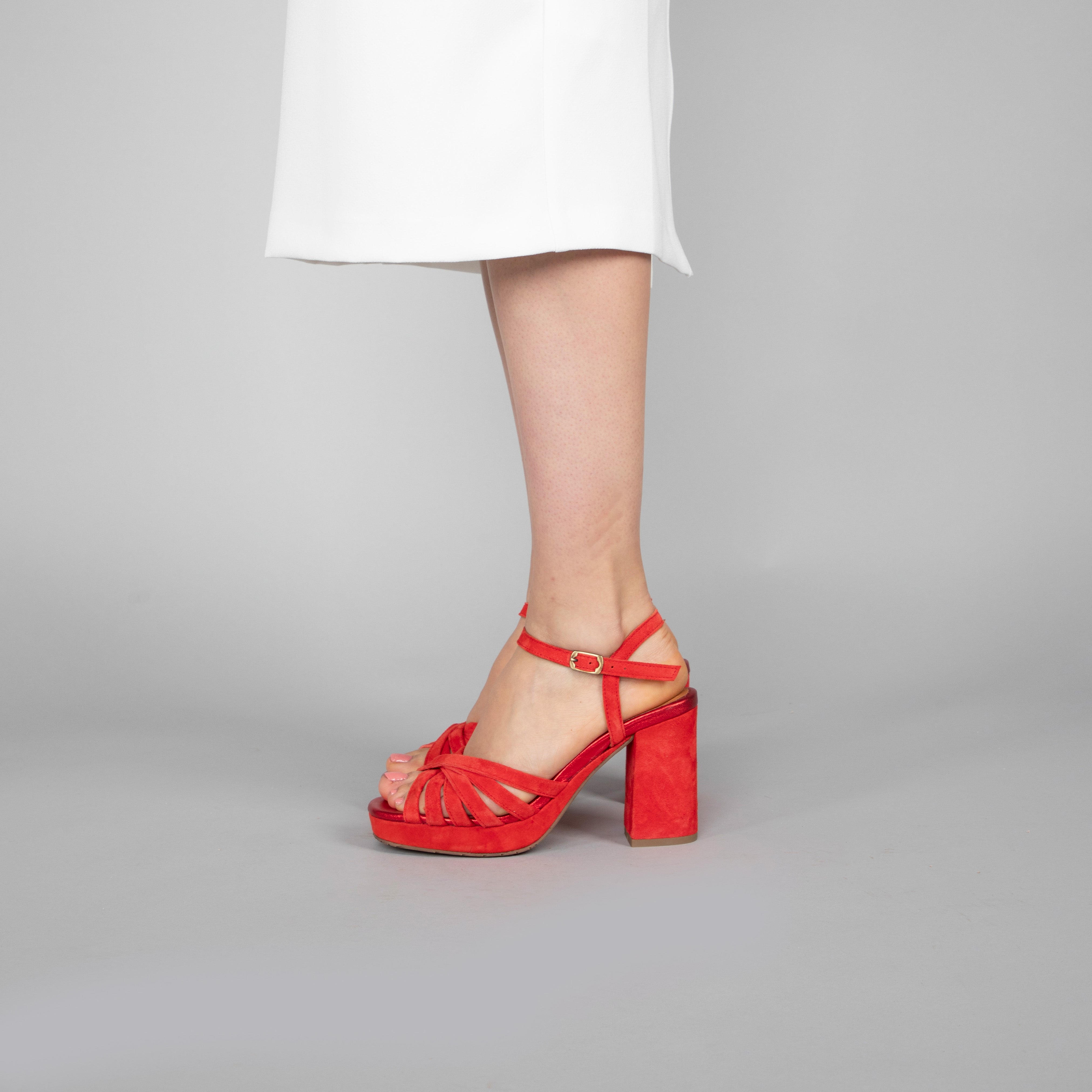Veronica Red