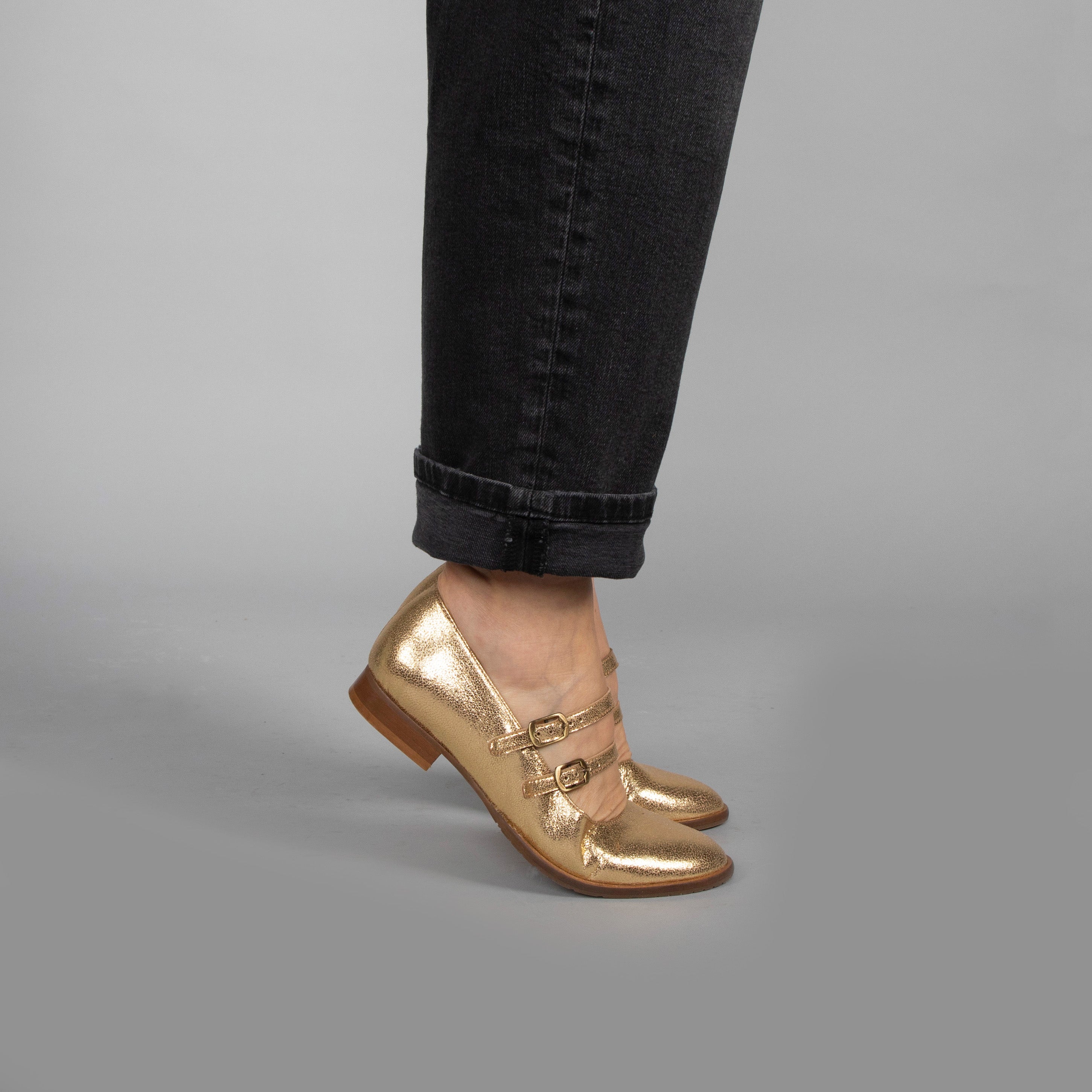 Anya Vegan Gold
