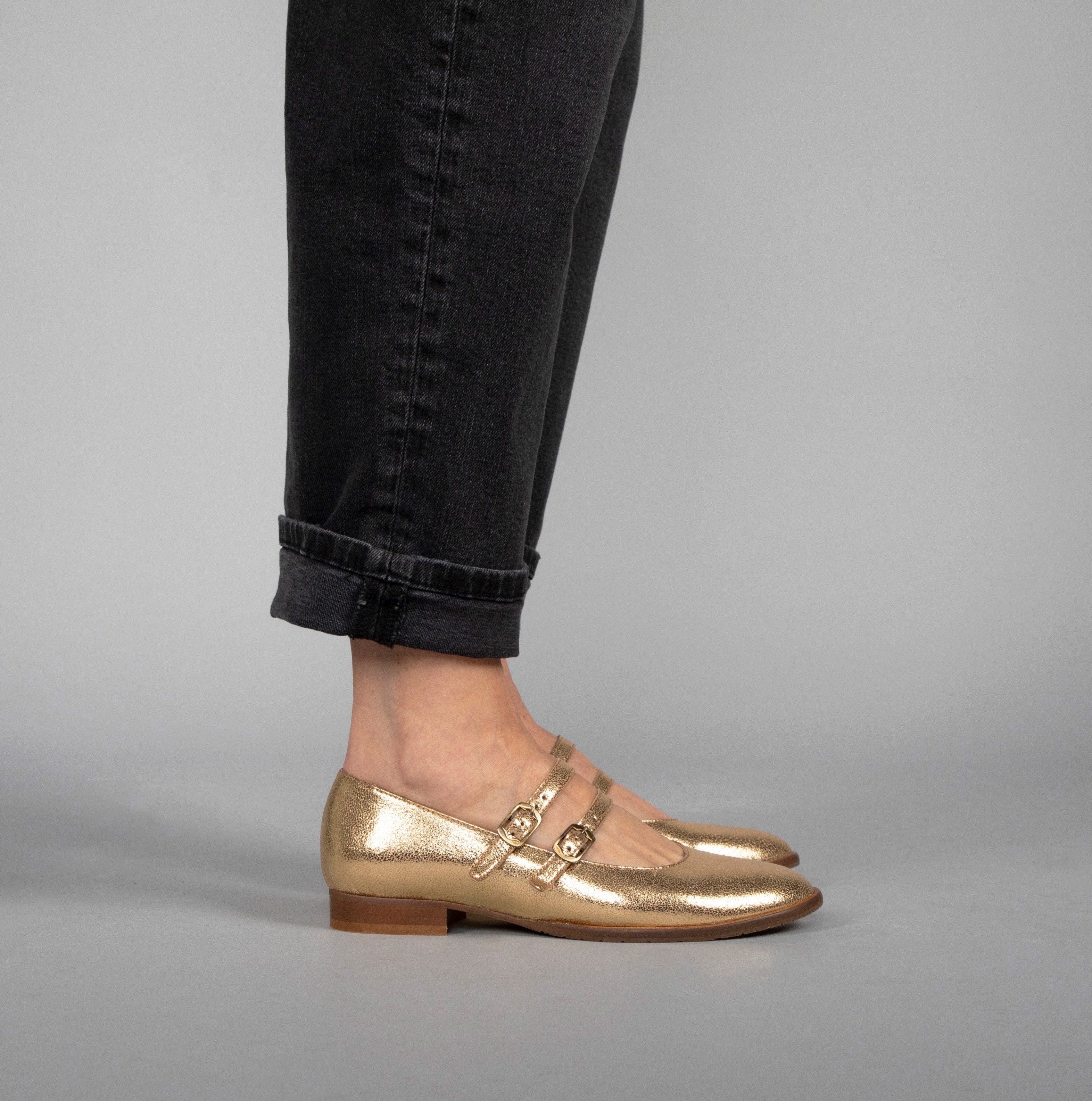Anya Vegan Gold