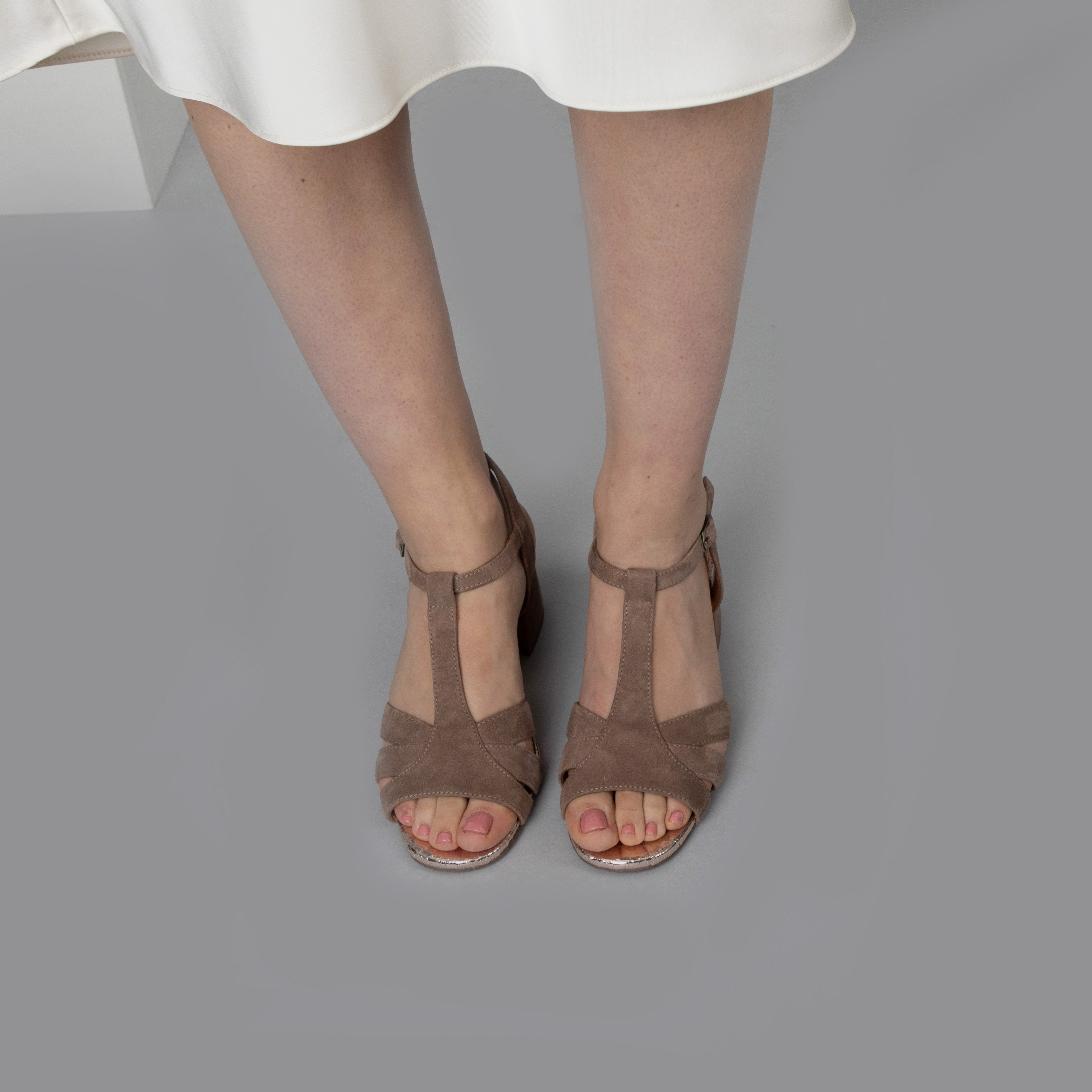 Gabby Taupe