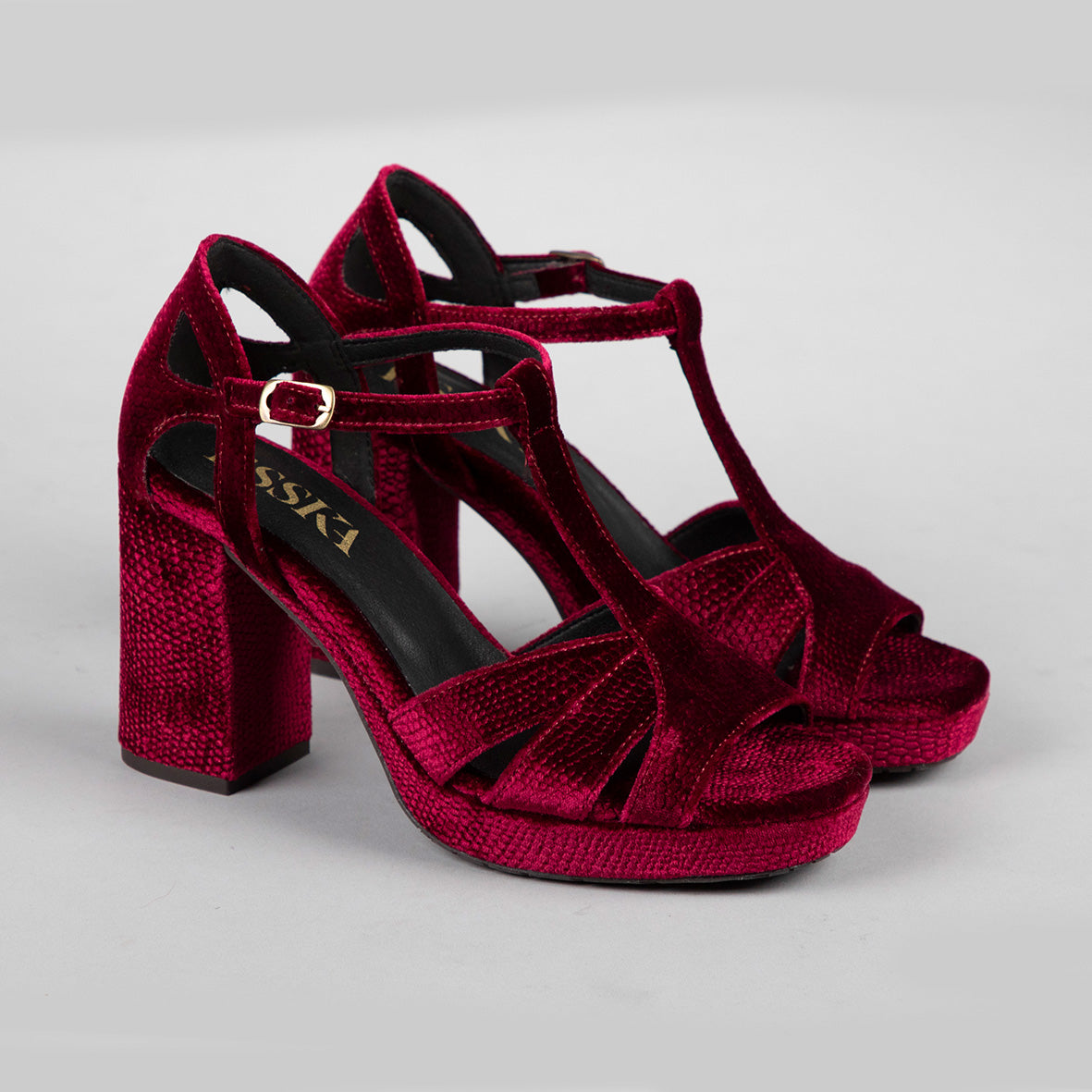 Valerie Velvet Raspberry