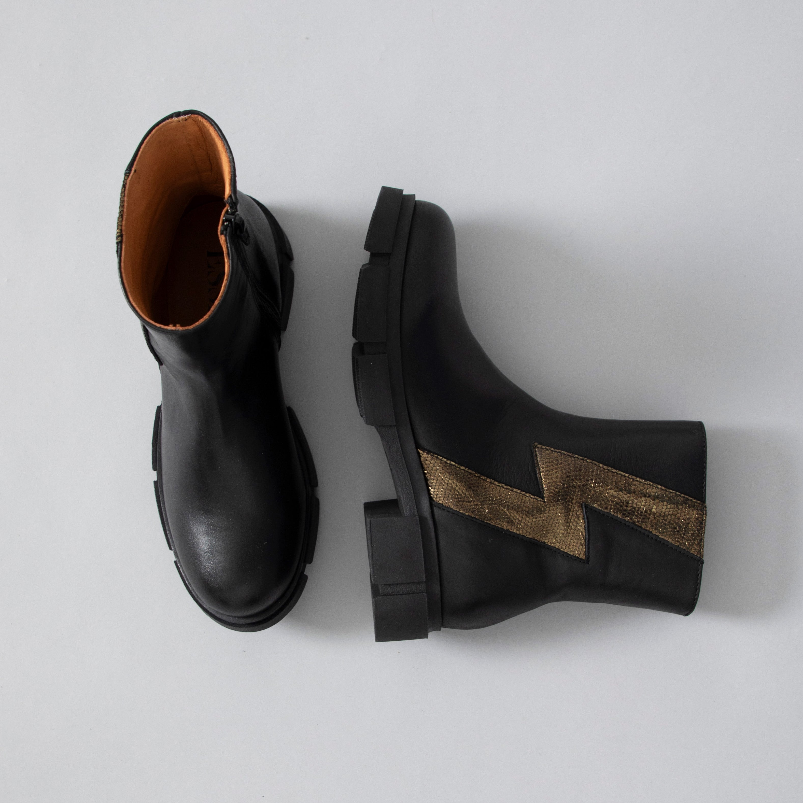 Jump Black