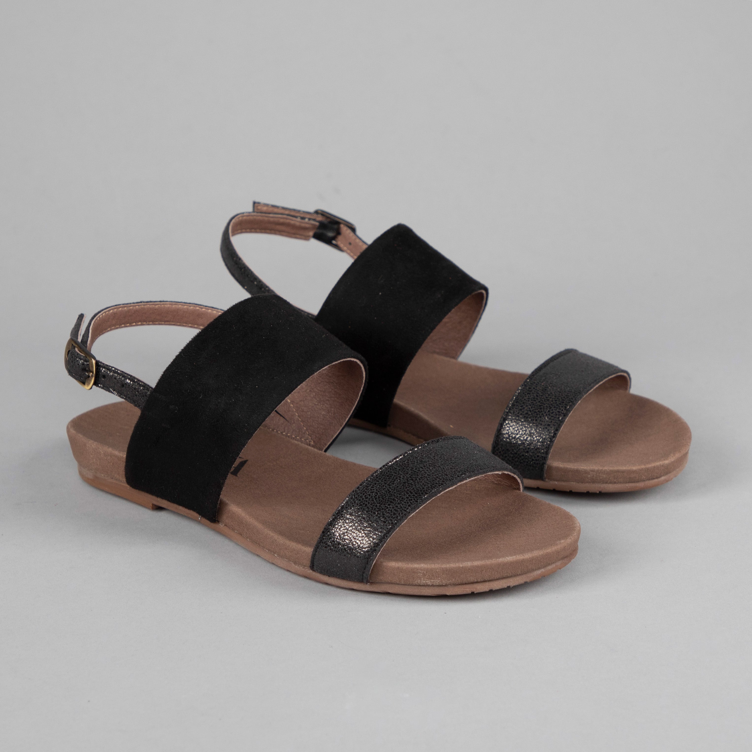 Ides Vegan Black